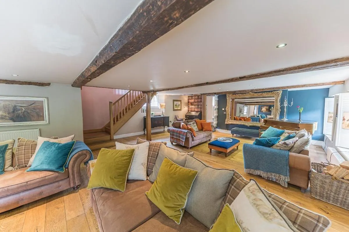 Holiday home Stunning Character With Hot Tub & Sauna Kendal