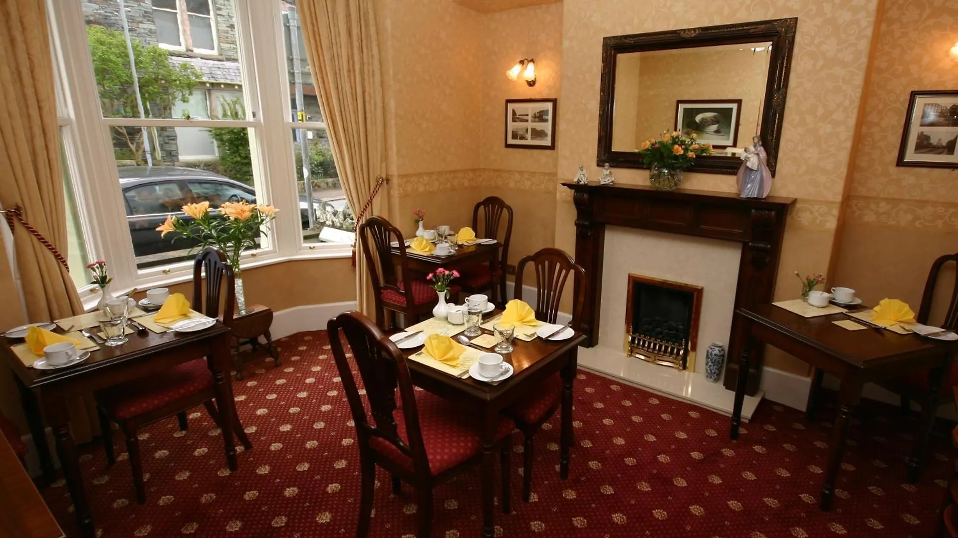 Number 10 Keswick (Cumbria)