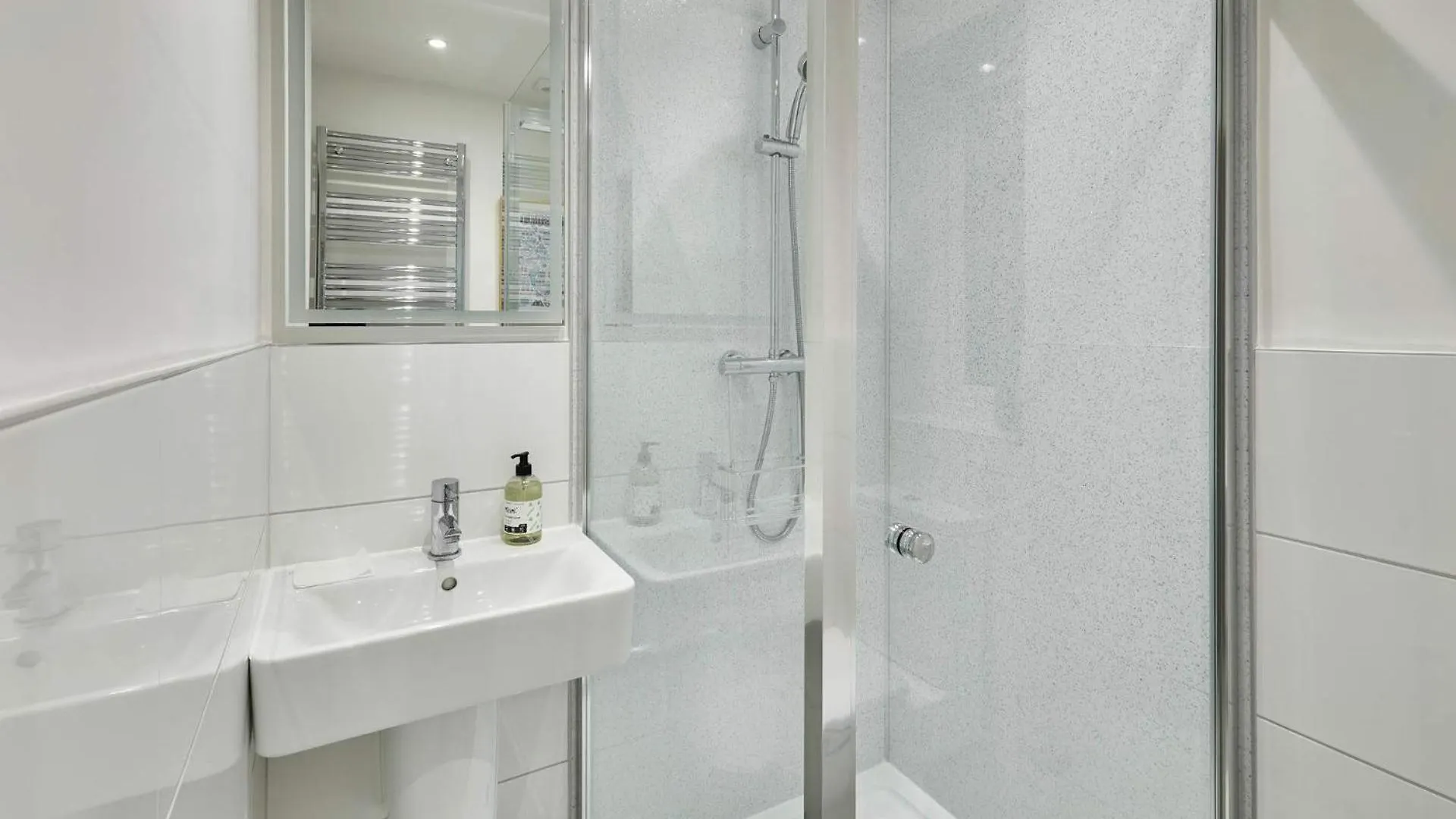 Host & - Hovera Holiday home Windermere