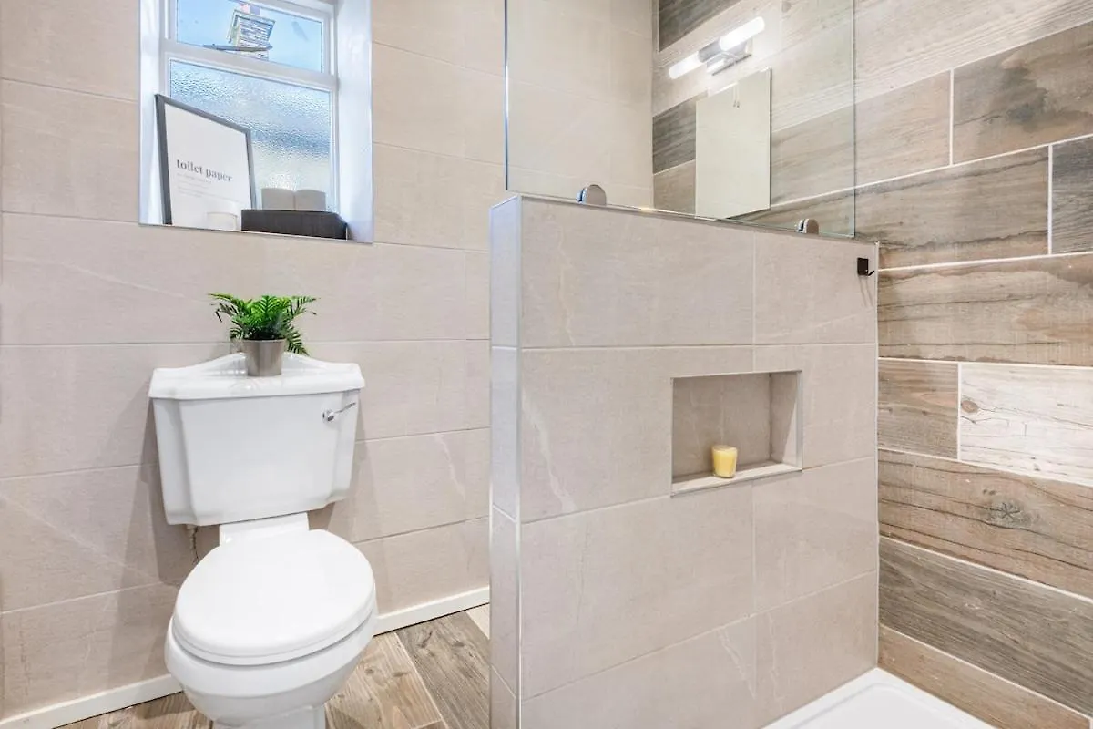 The Cosy Loft, Pet Friendly In *