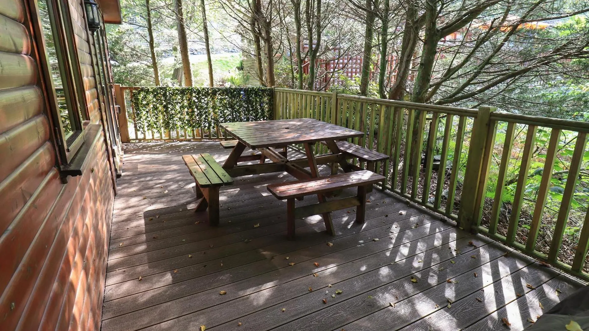 Lakeshaven Holiday home *