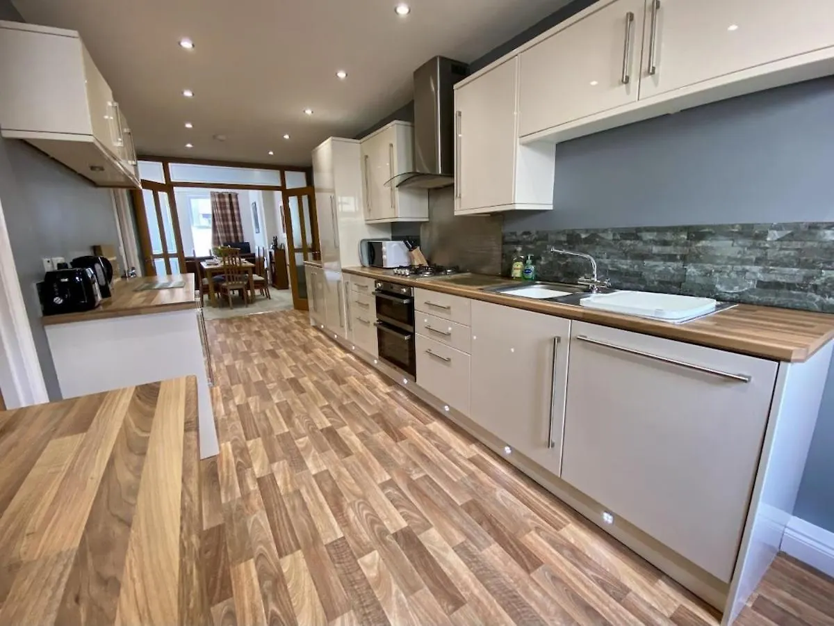 Superb Victorian Townhouse Millom