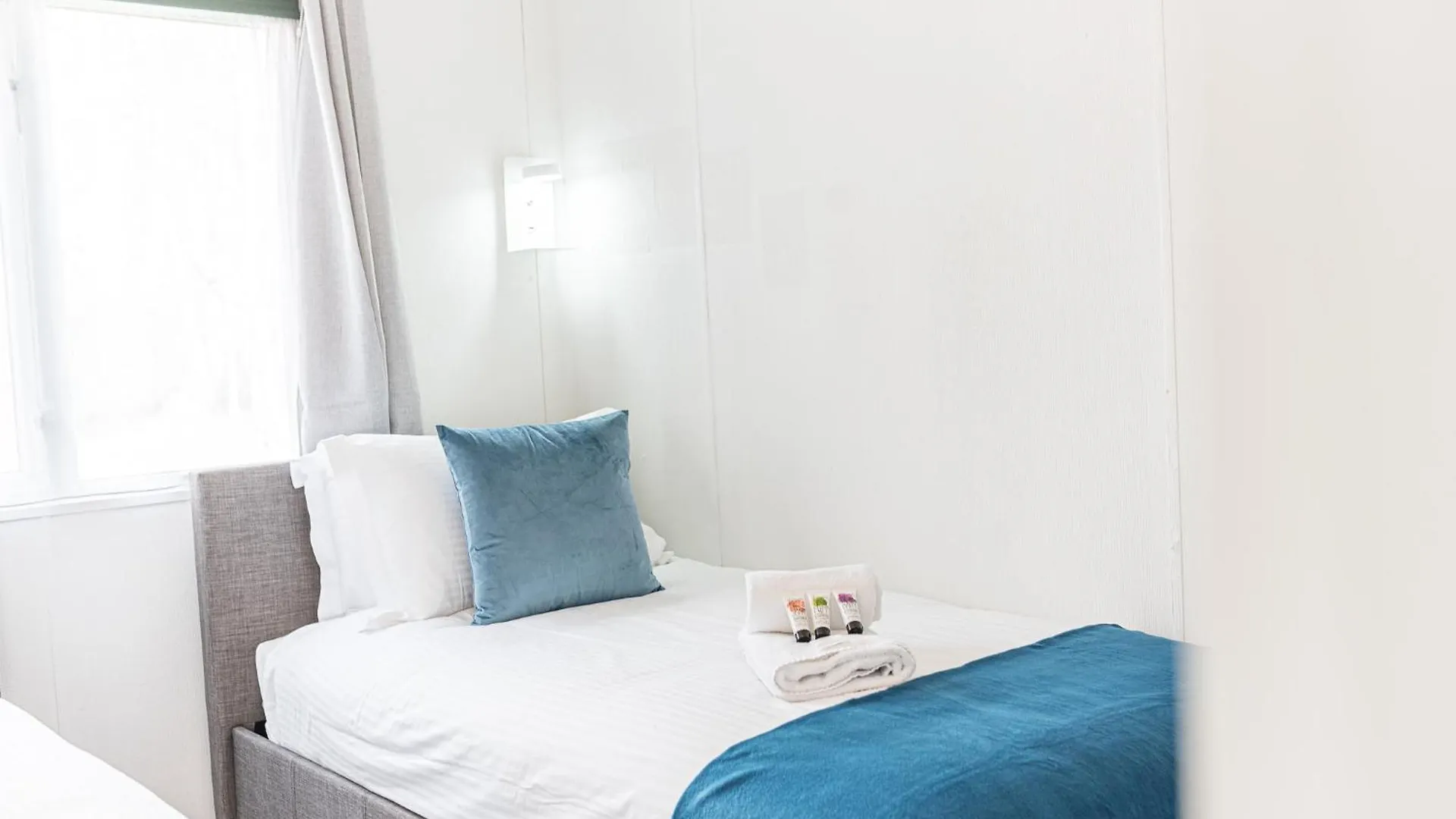 Comfortable, Well Located At White Cross Bay Chalet
