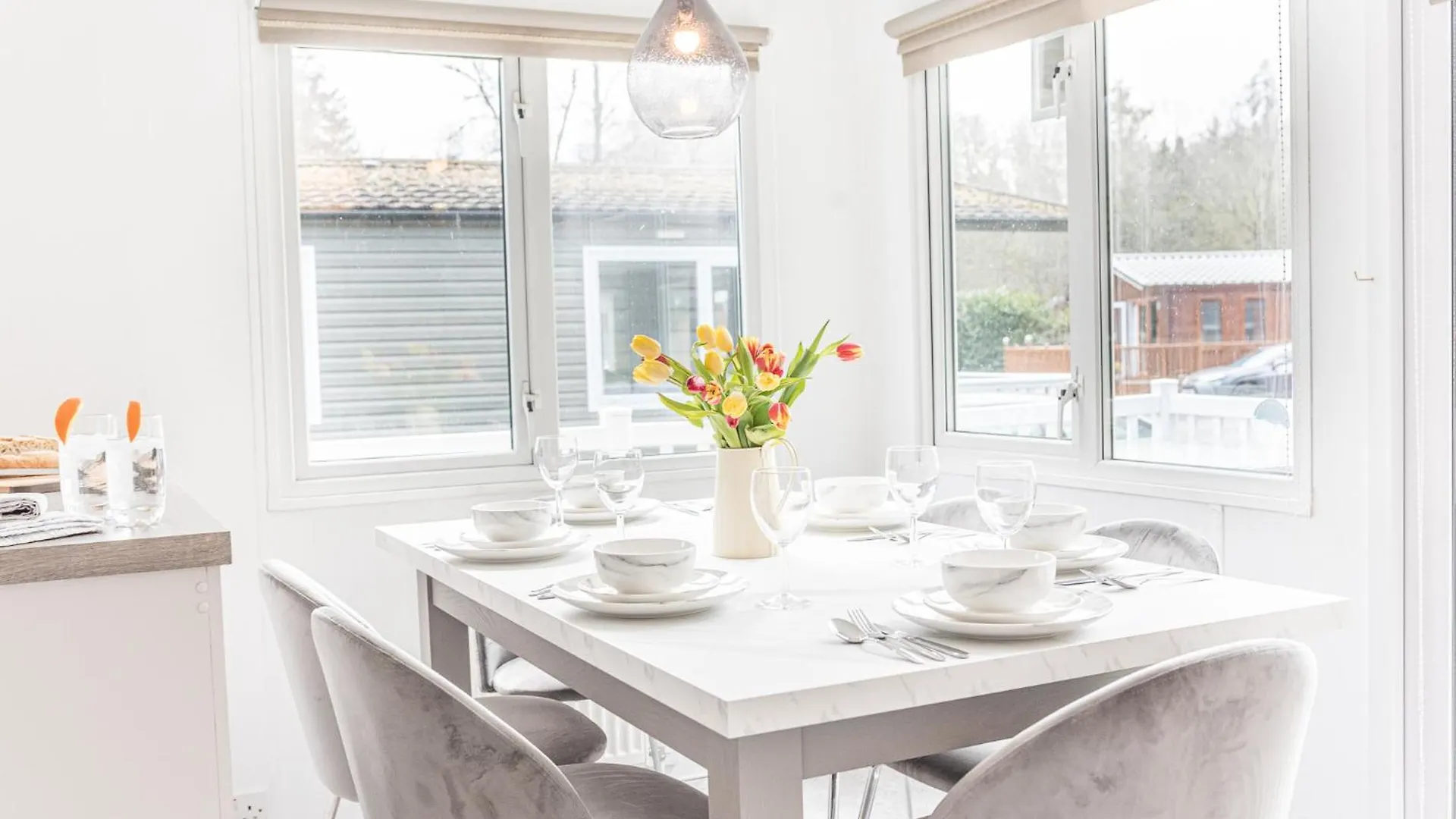 Comfortable, Well Located At White Cross Bay Troutbeck Bridge