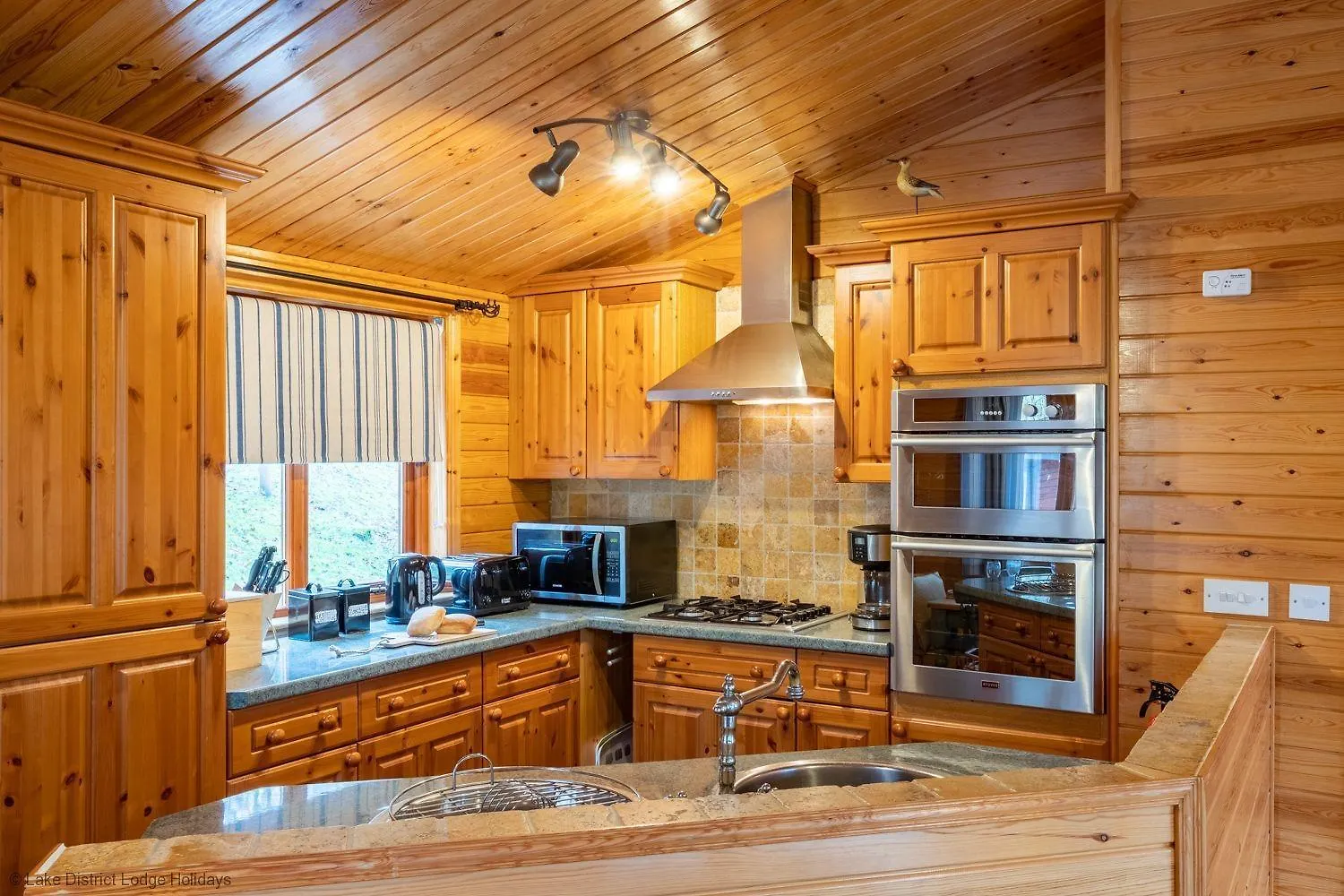 Holiday home Lakeshaven