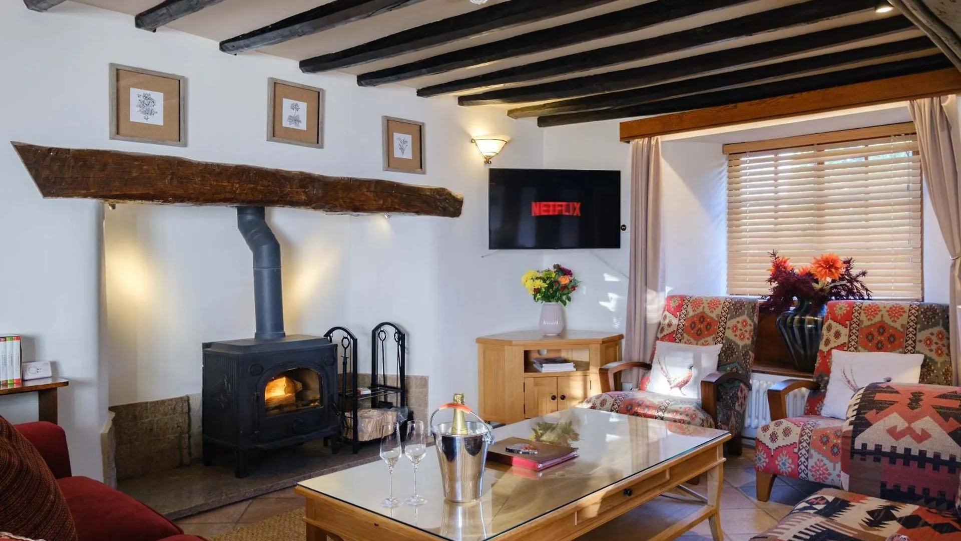 Beautiful Grade 2 Listed Building- Single Dwelling * Bowness-on-Windermere