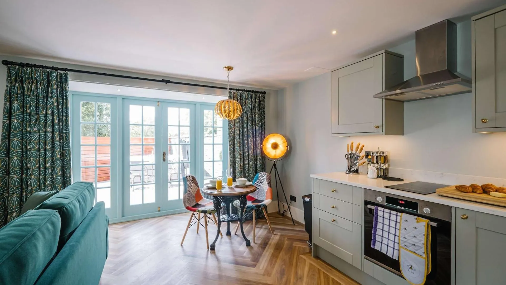 Holiday home Beautiful Grade 2 Listed Building- Single Dwelling *
