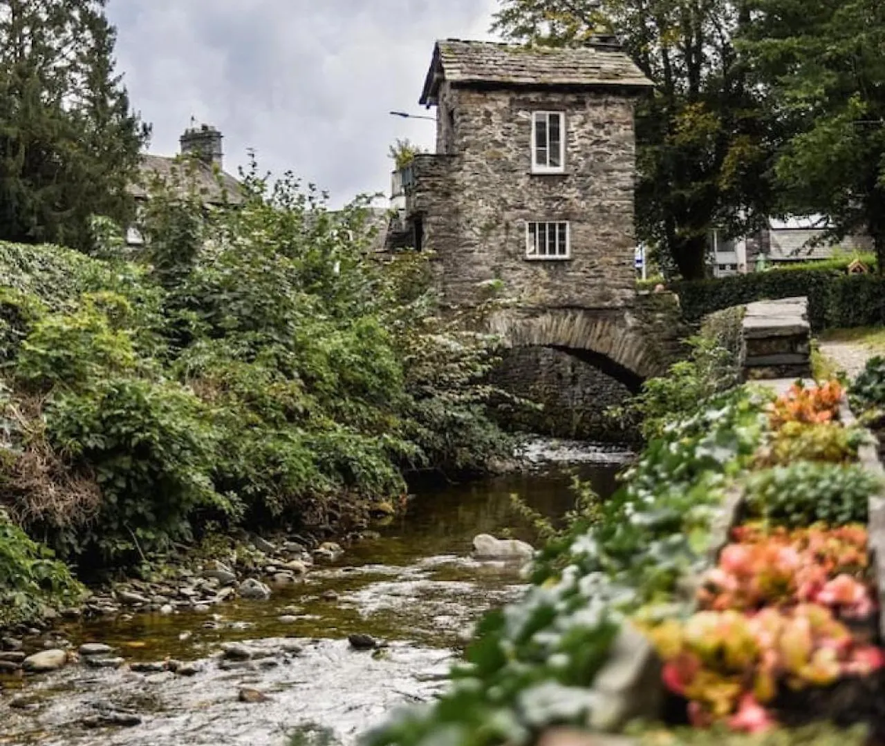 Holmdale -