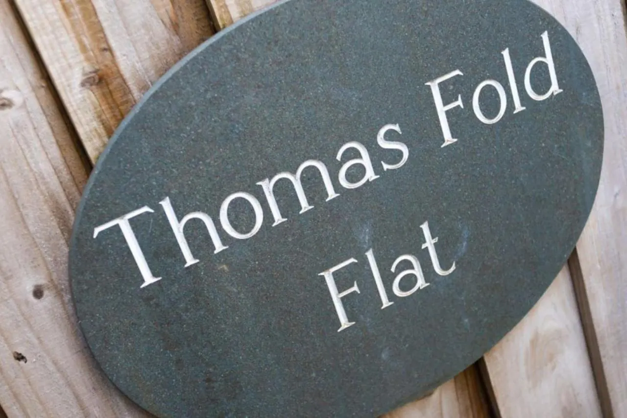 Thomas Fold Flat 앰블사이드
