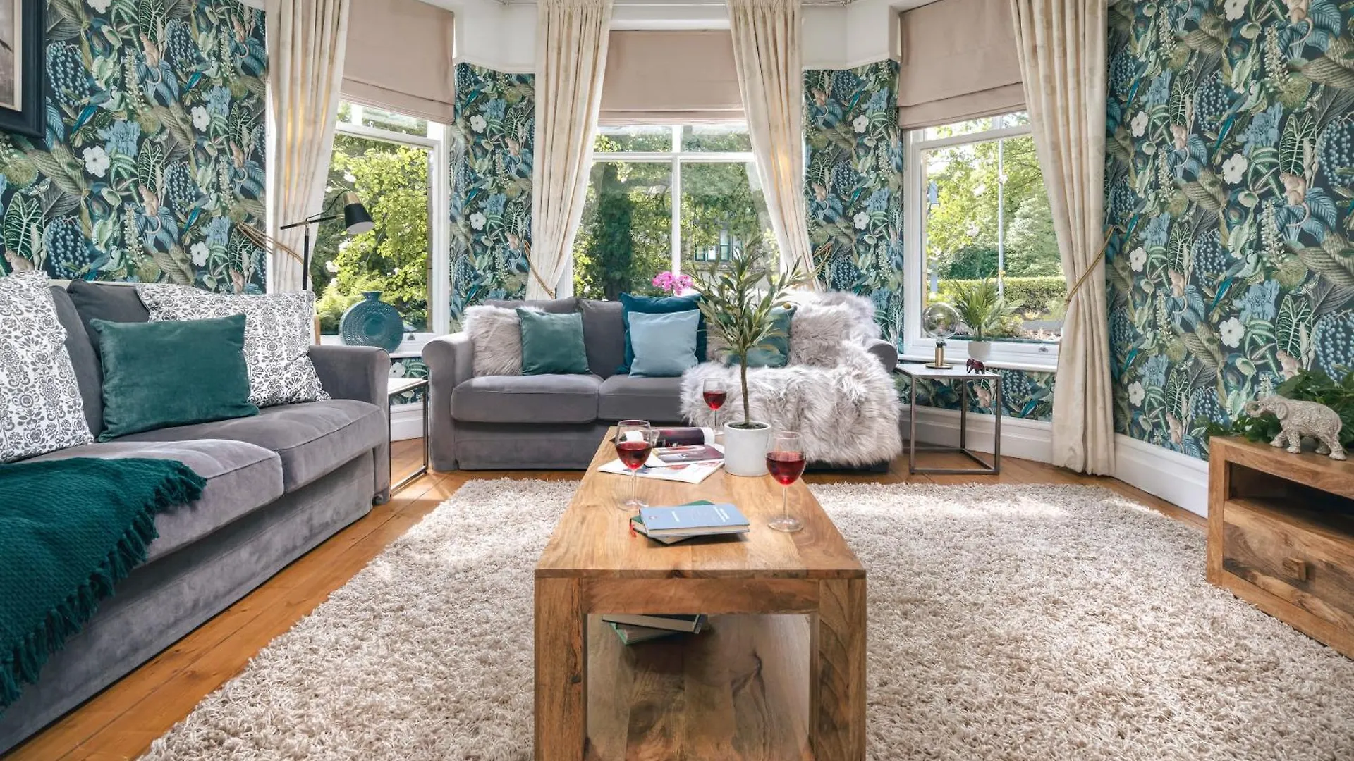 Holiday home Rosemount District Townhouse With Hot Tub