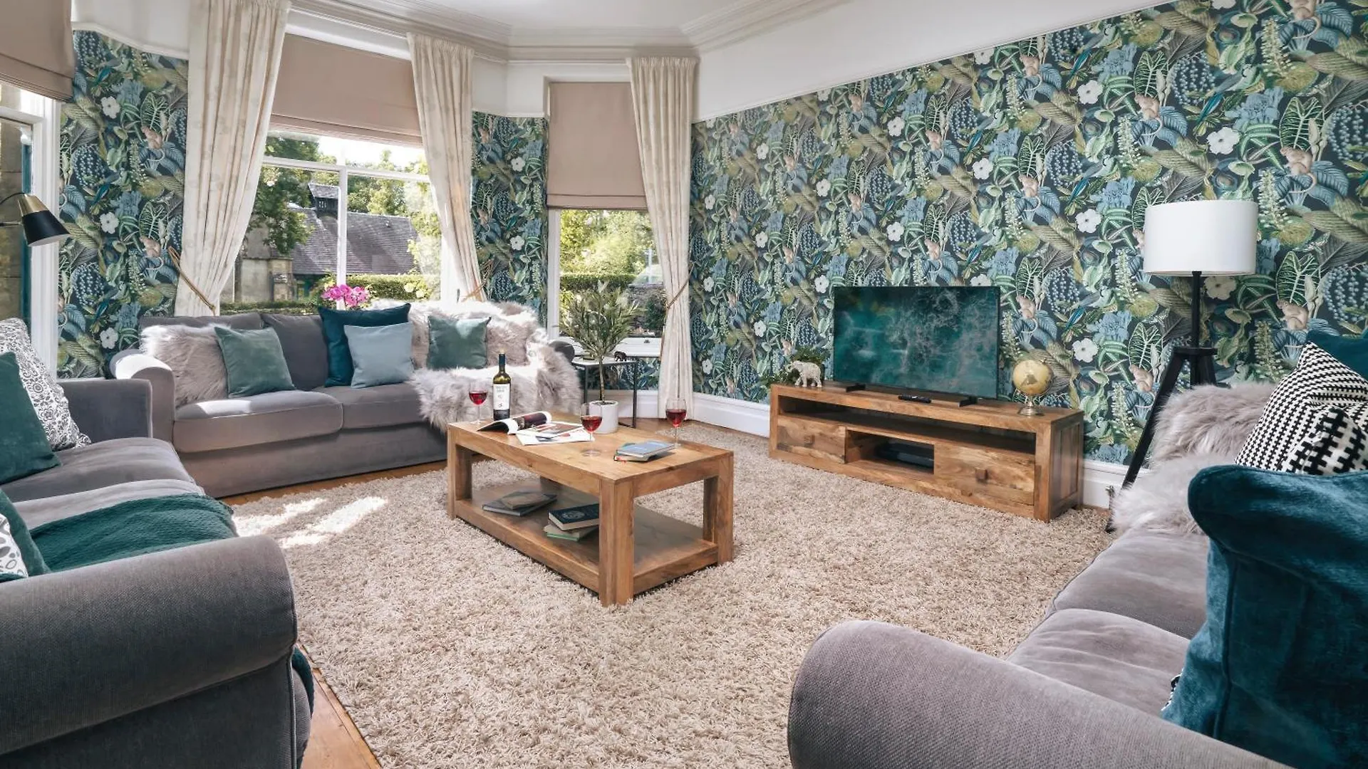 Holiday home Rosemount District Townhouse With Hot Tub