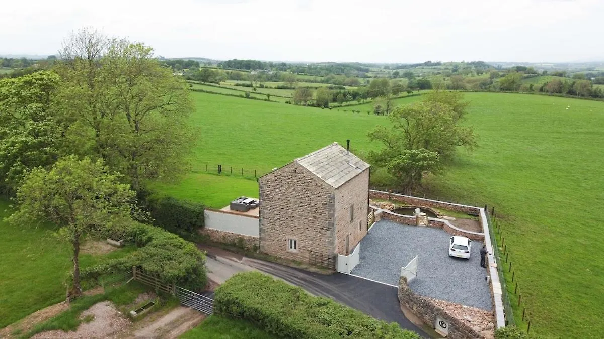 Holiday home Owls Nook Barn, Luxury Barn With Hot Tub & Sauna Sandford (Cumbria)