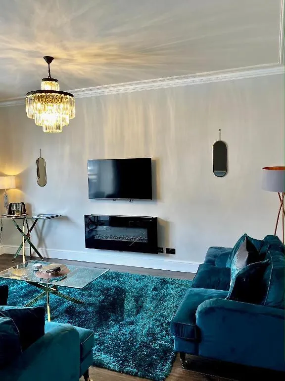Bijou Boutique Luxury One And Two Bedroom Apartments, Location,parking 公寓 鲍内斯温德米尔