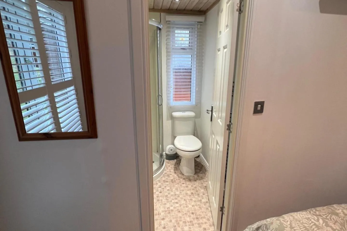 2br-lodge-sleeps4-valleyview-petfriendly Hébergement de vacances