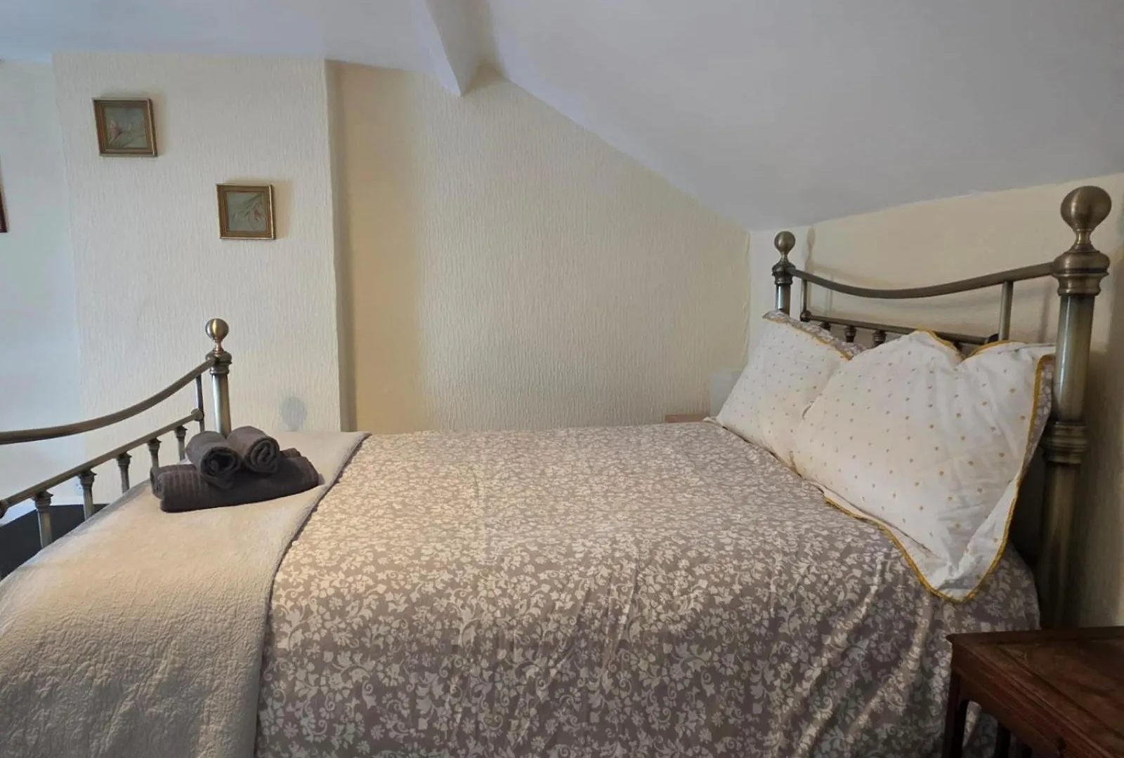 度假居 Cute In Historic 12miles From M6