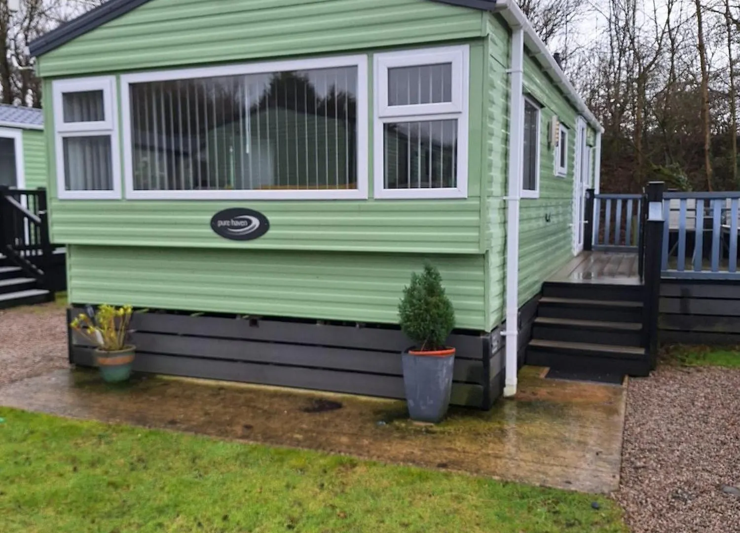 11 Borwick Lakes *