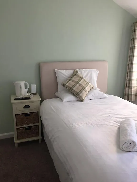 Rose Bed & Breakfast