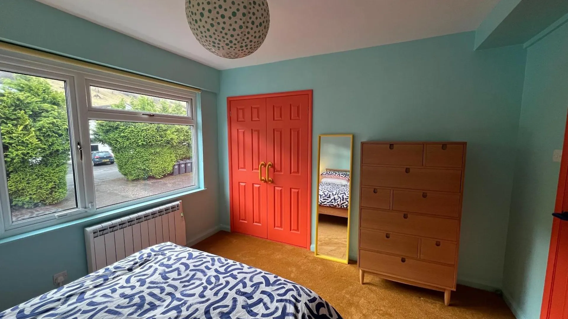 Rainbow Retreat With Stunning Panoramic Views