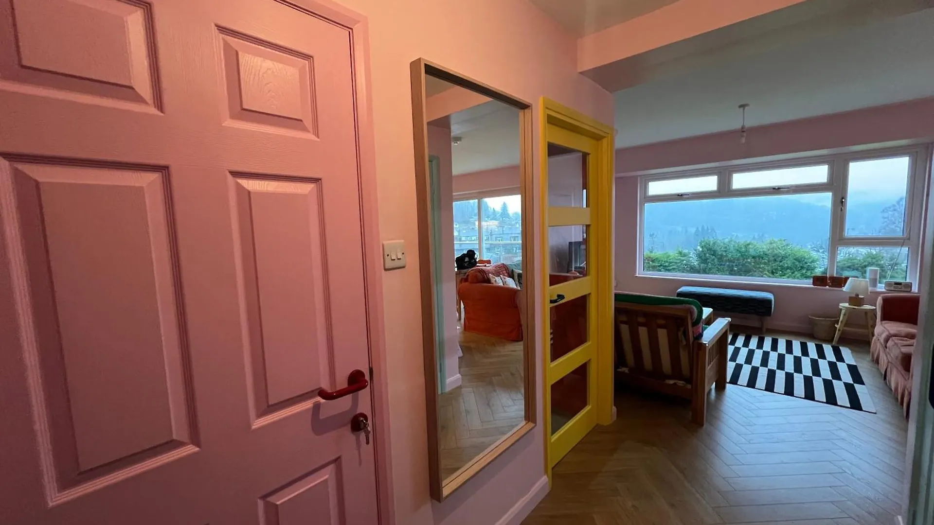 Rainbow Retreat With Stunning Panoramic Views Apartamento *
