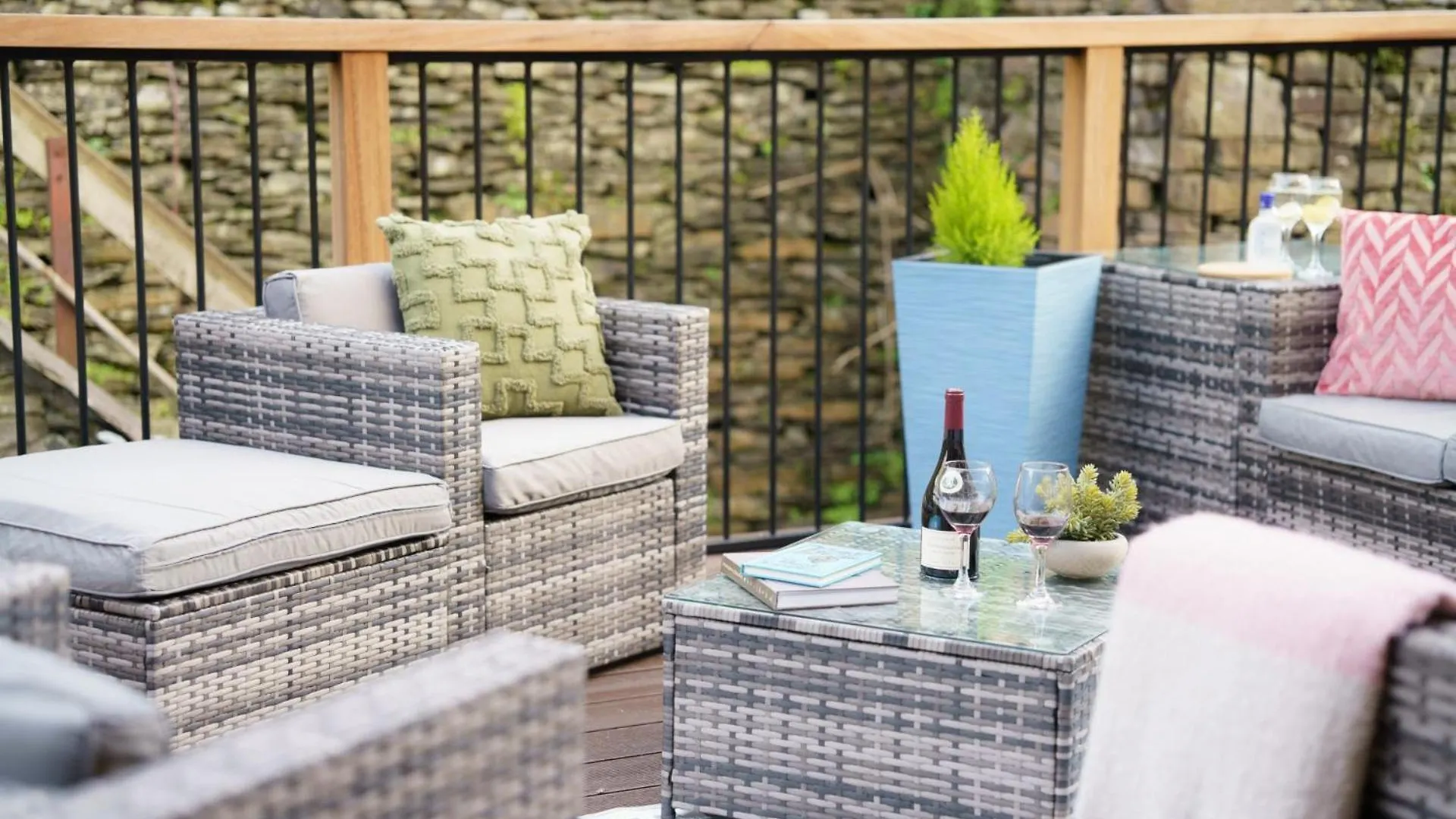 Apartment Fell View Residences Lakes Escape By Letmestay
