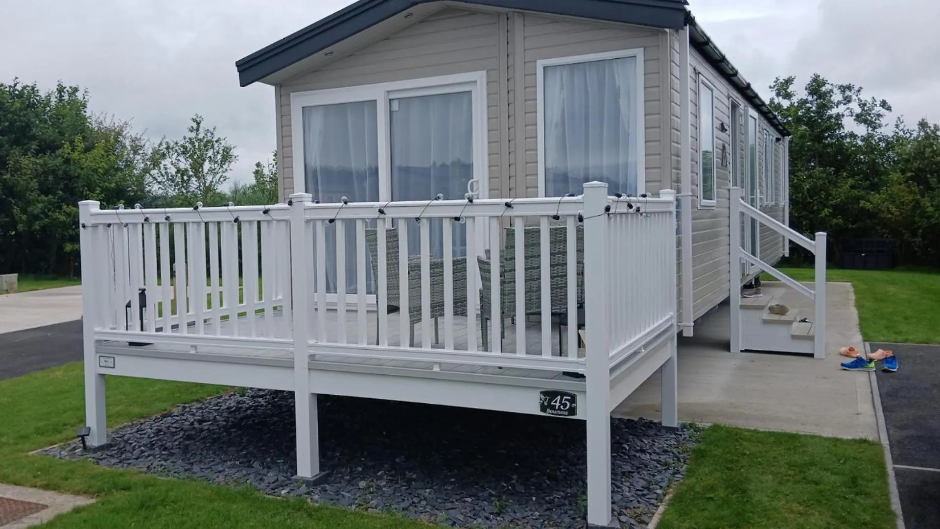 3-bed Caravan - Haven Lakeland Leisure Park