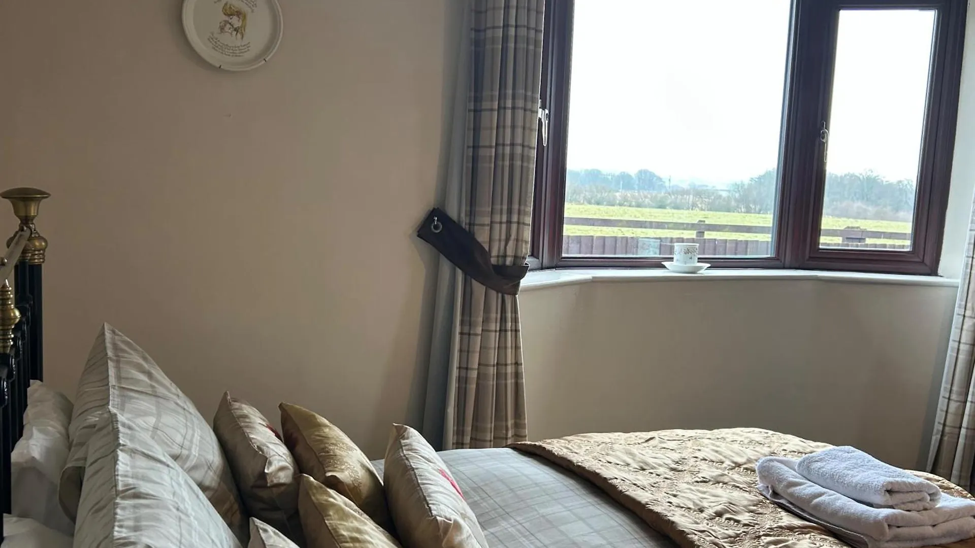 Holiday home Wonderful 4 Bedroom Sleeps 8 *