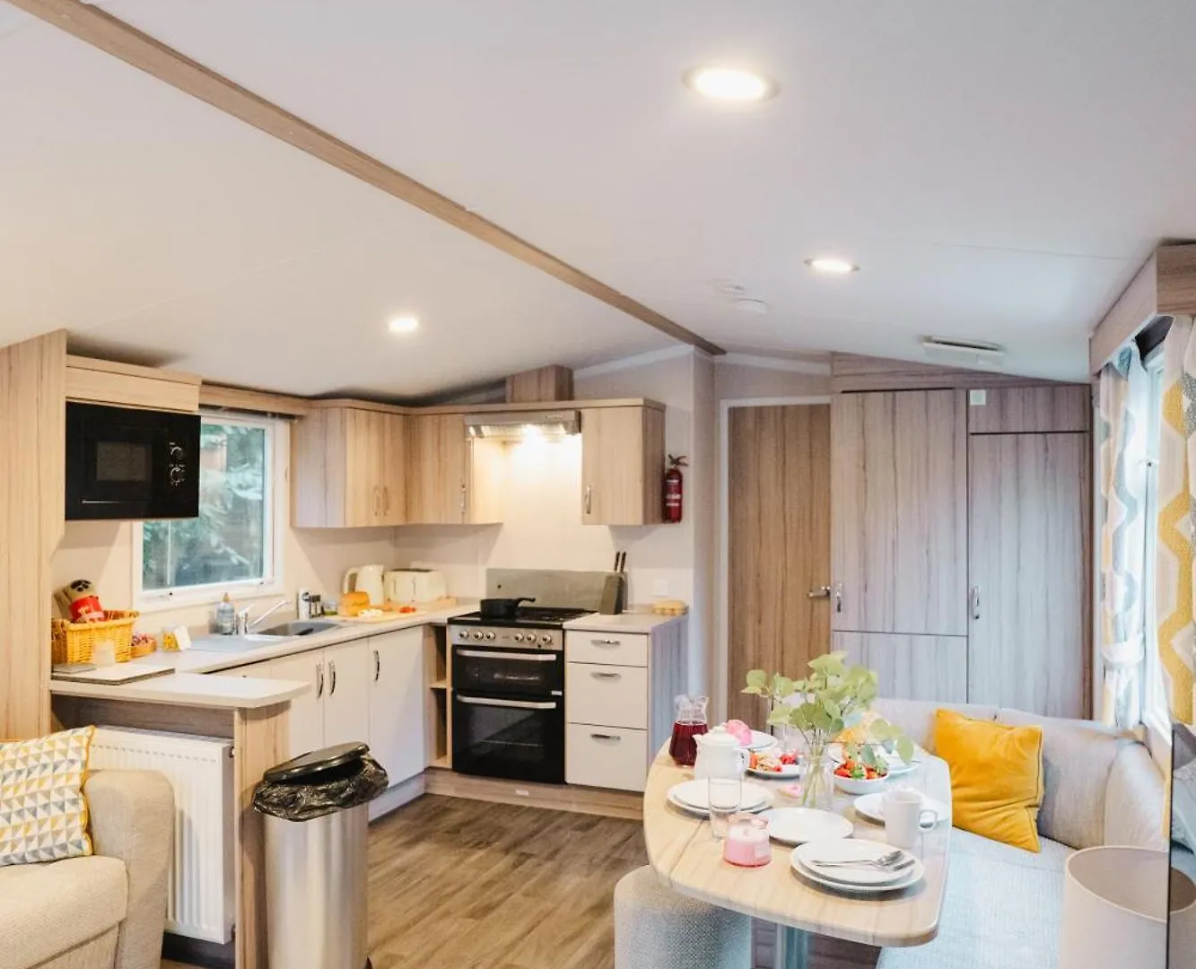 Daire Beautiful 3bed Caravan On Windermere - On White Cross Bay