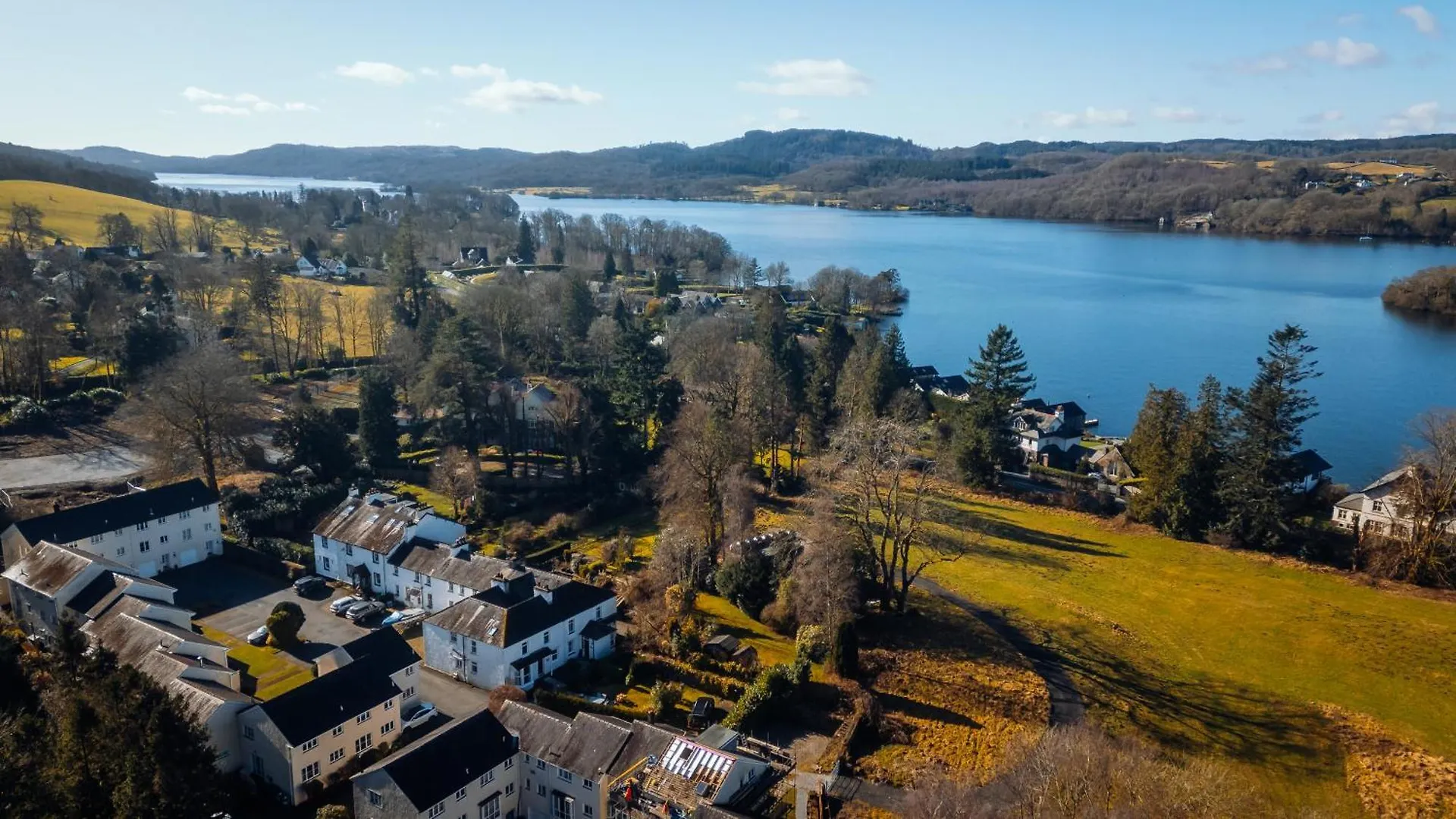 Camellia With Garden, Pet Friendly Holiday home