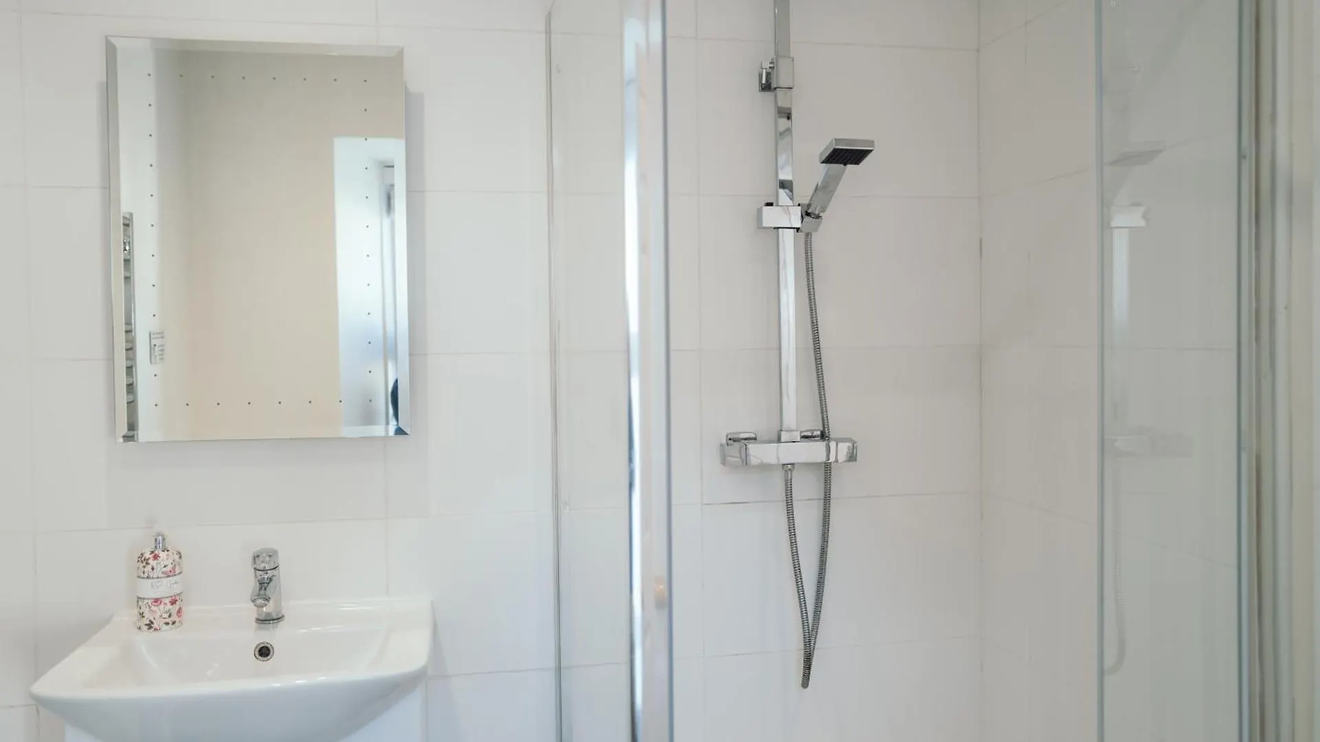 Holiday home Camellia With Garden, Pet Friendly