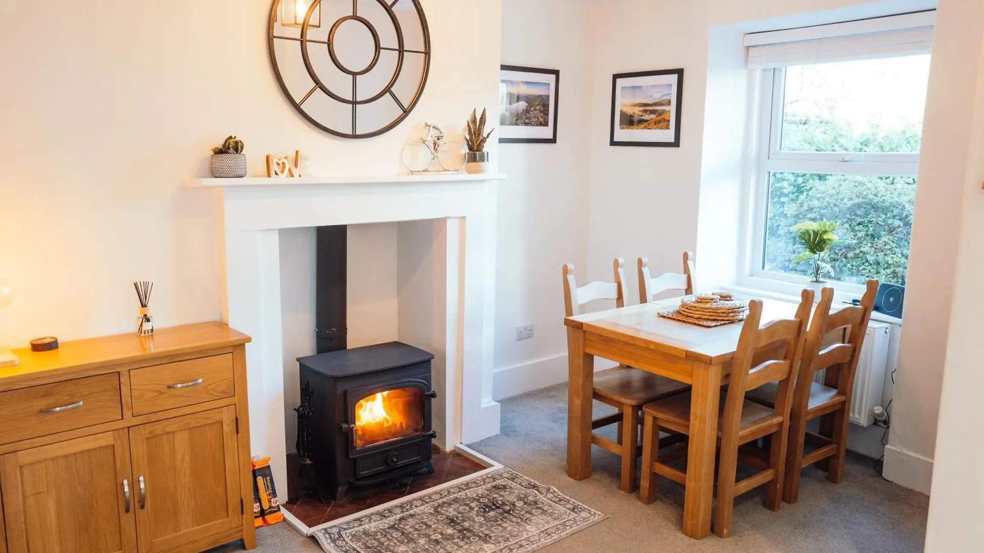Camellia With Garden, Pet Friendly Holiday home *