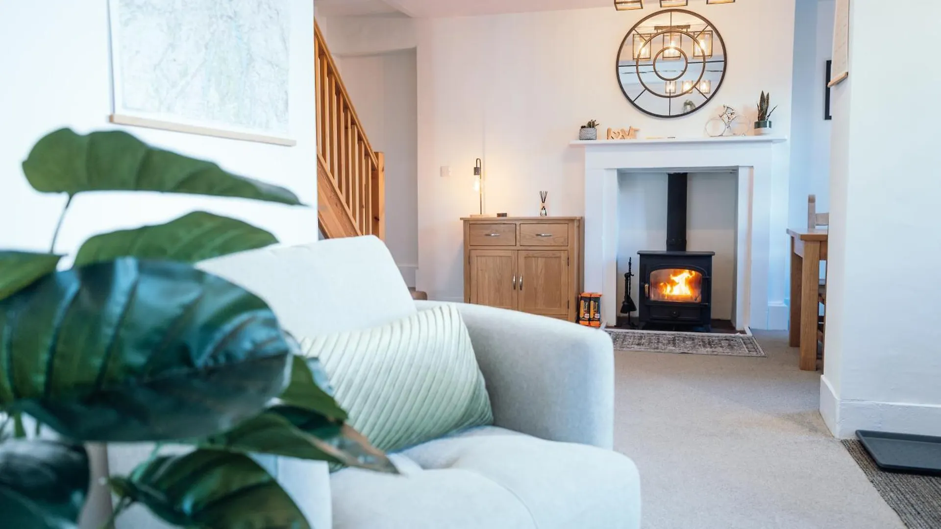Camellia With Garden, Pet Friendly Bowness-on-Windermere