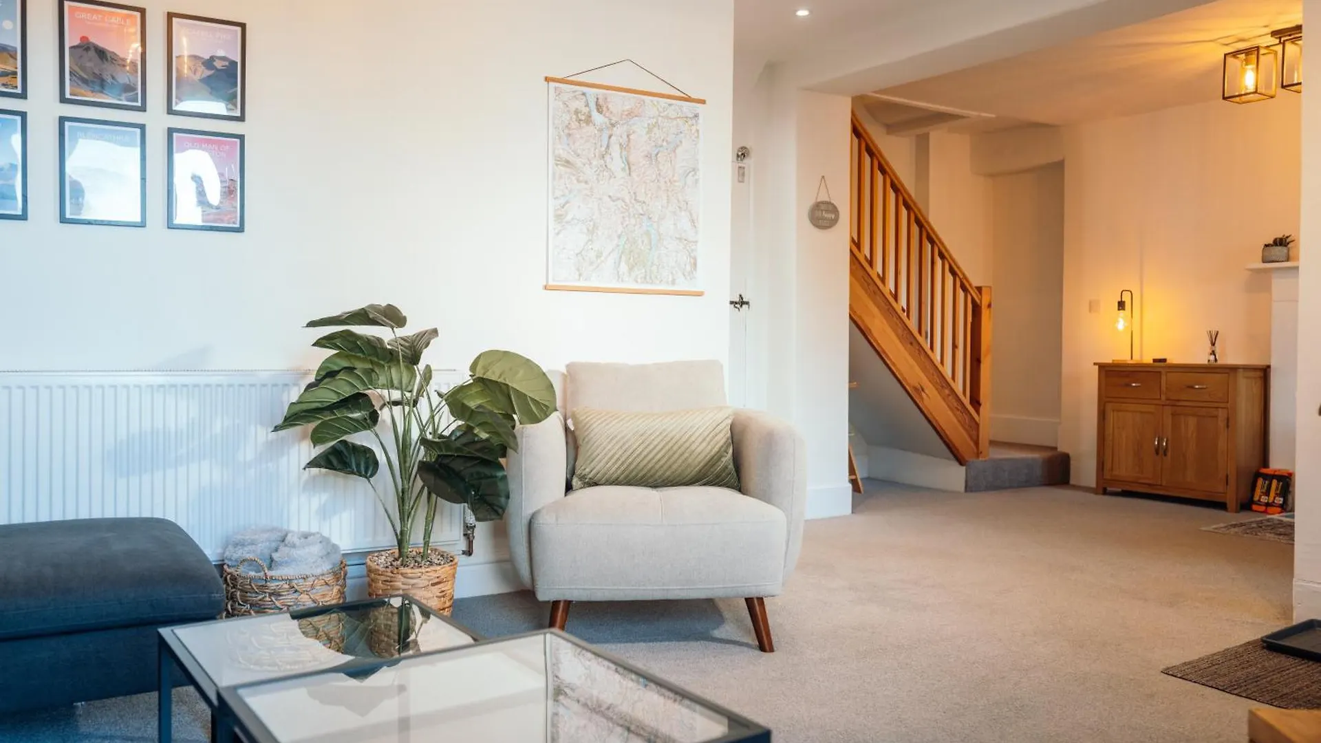Camellia With Garden, Pet Friendly Bowness-on-Windermere