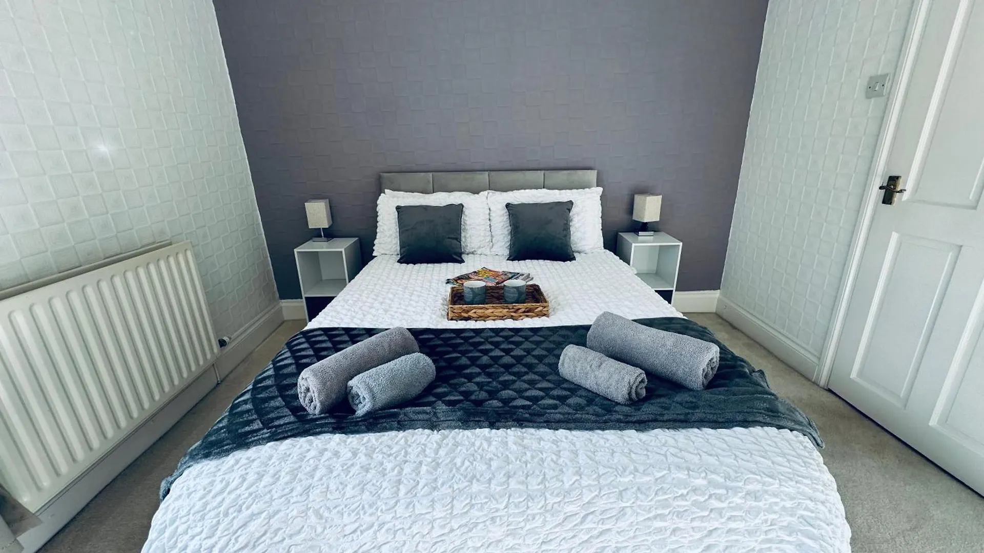 Cumberland House-2 Bed House Apartment Workington