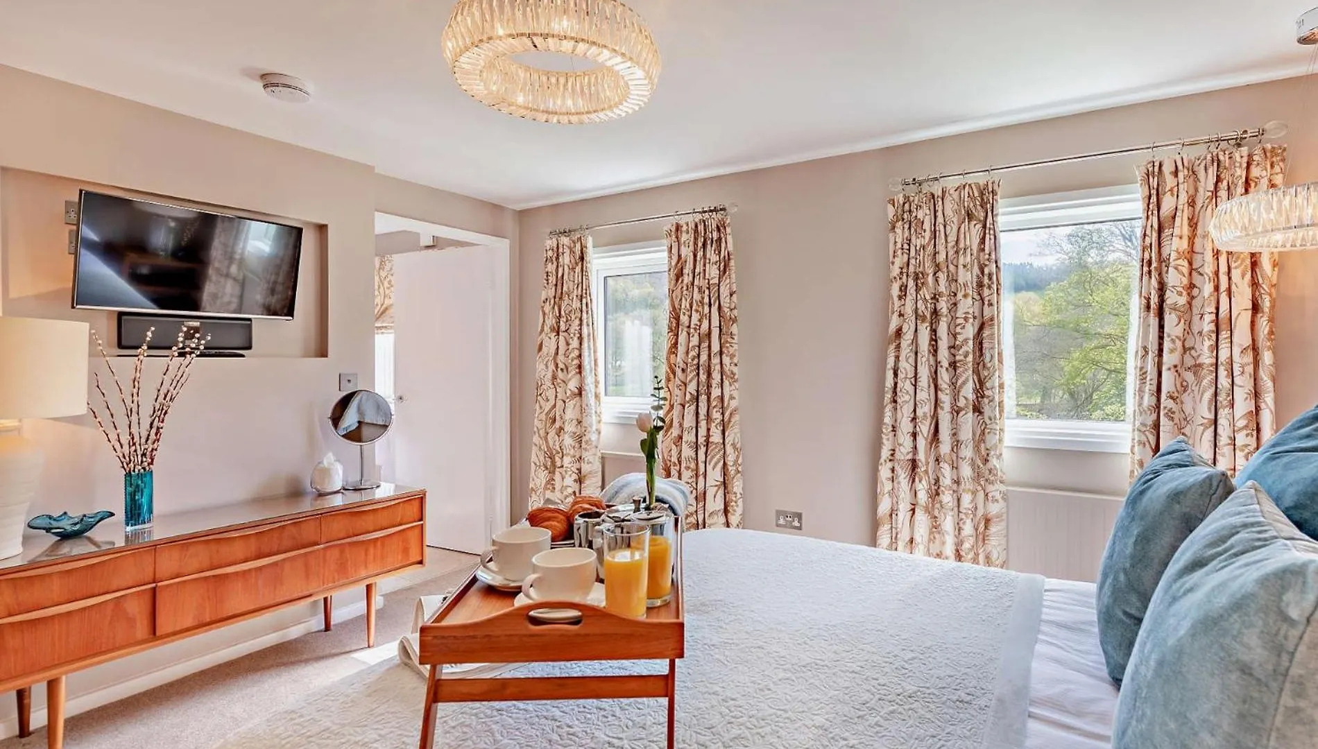 5 Bed In Penrith 78167 *
