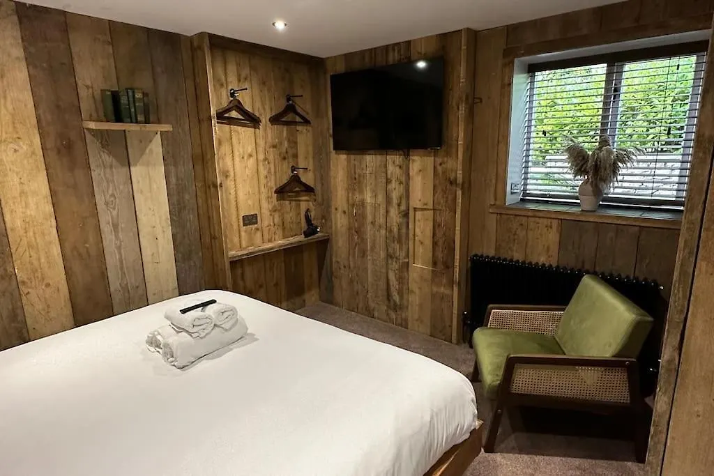 Quirky Retreats - The Hidden Retreat * Уиндермир