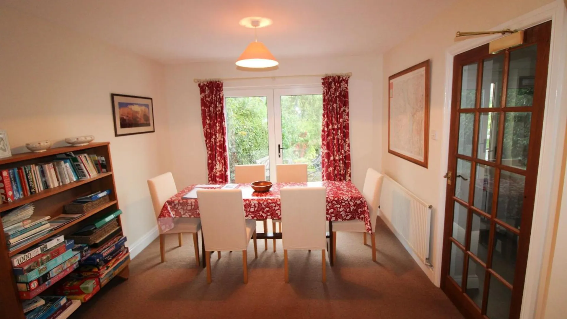 Holiday home Hill Cottage, *