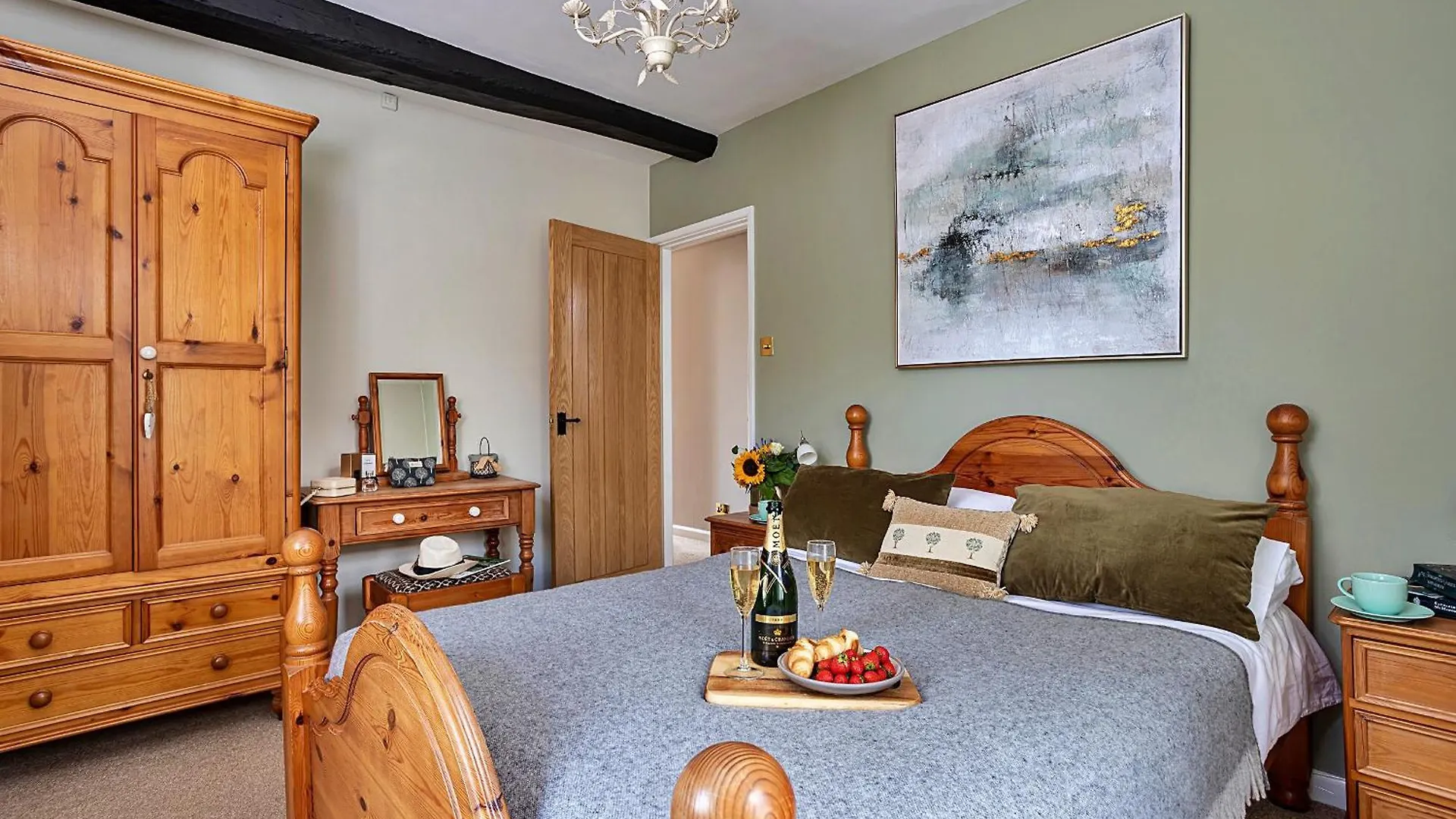 Finest Retreats - Otters Holt *
