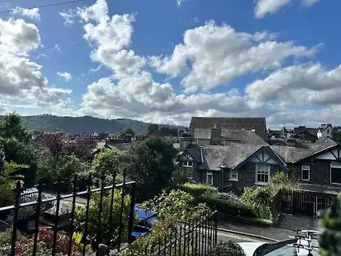 Holiday home Luxury Pet Friendly 3 Bedroom With Copper Bath *