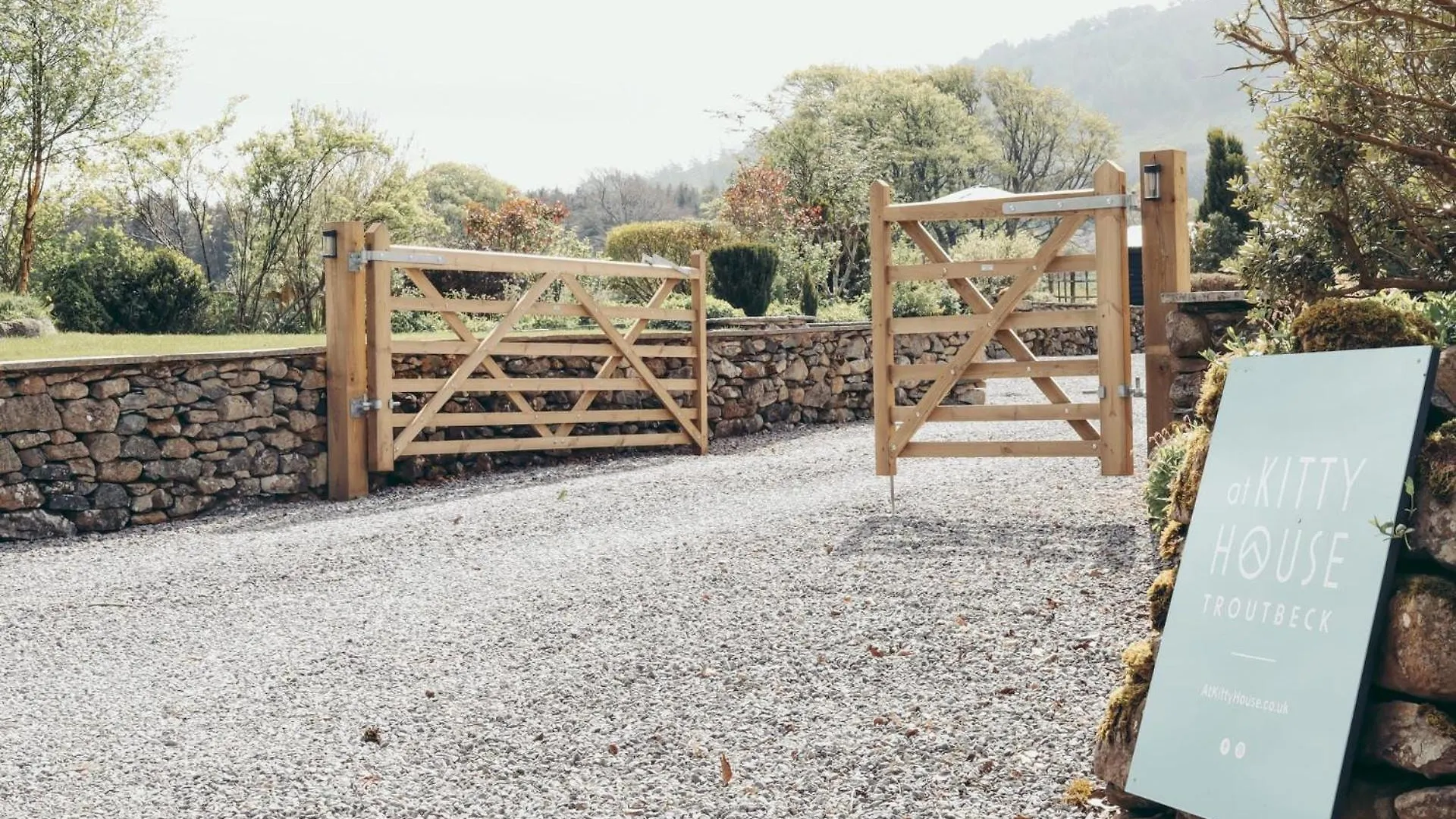度假居 The Byre At Kitty House *