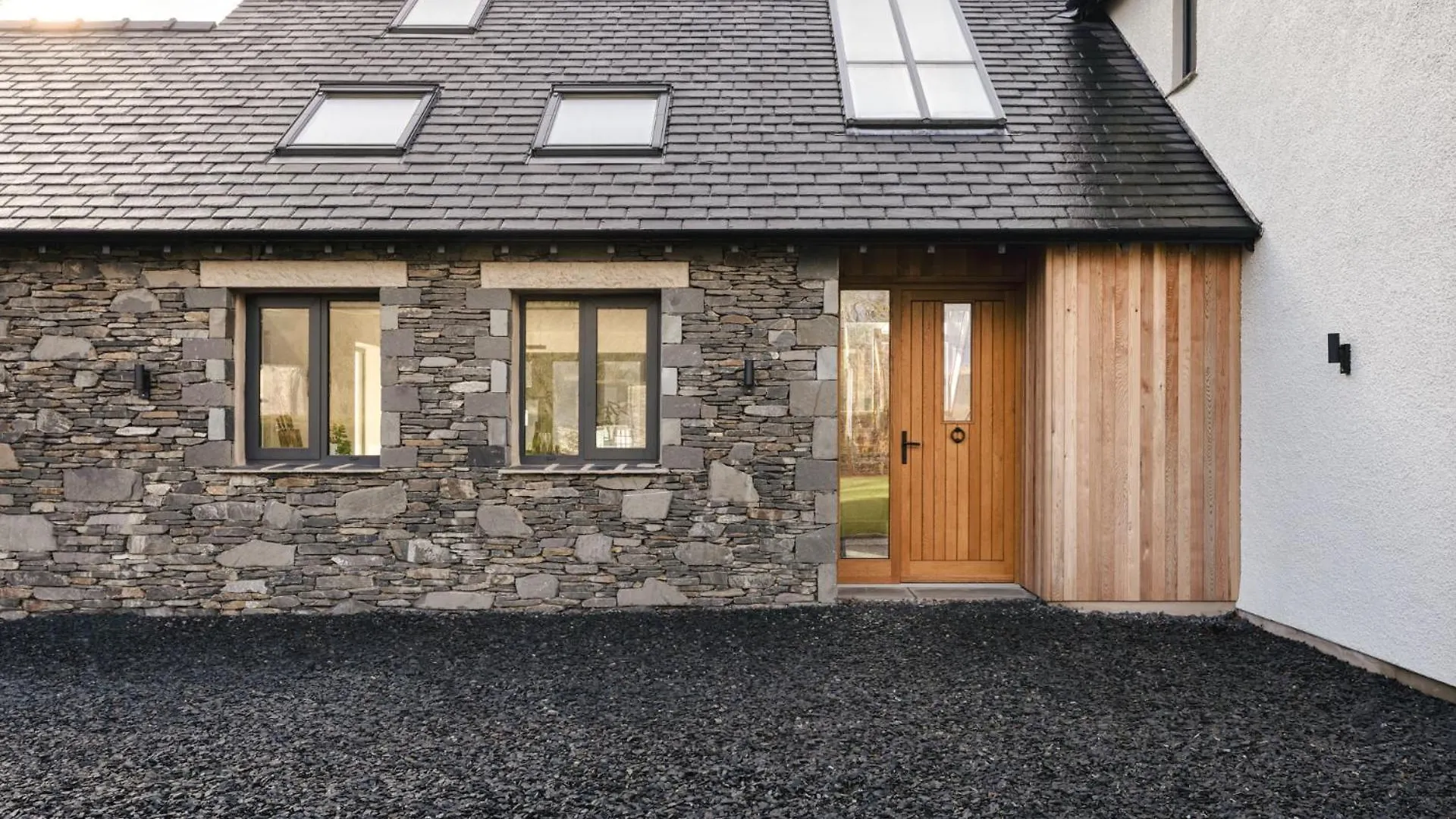 Holiday home Lily Bank *