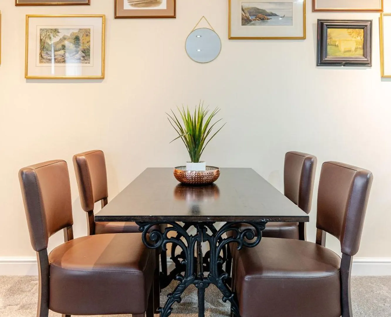 Apartment John Dalton House *