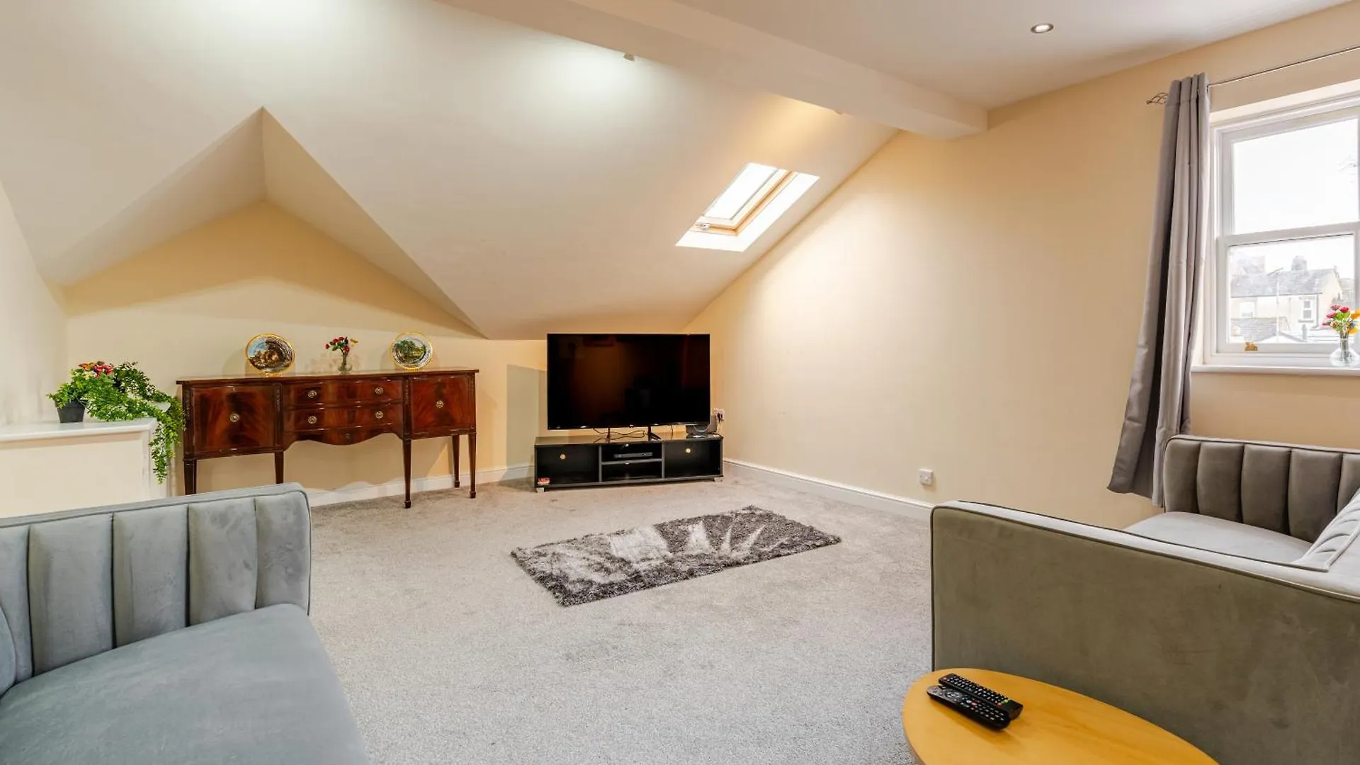 Apartment John Dalton House *