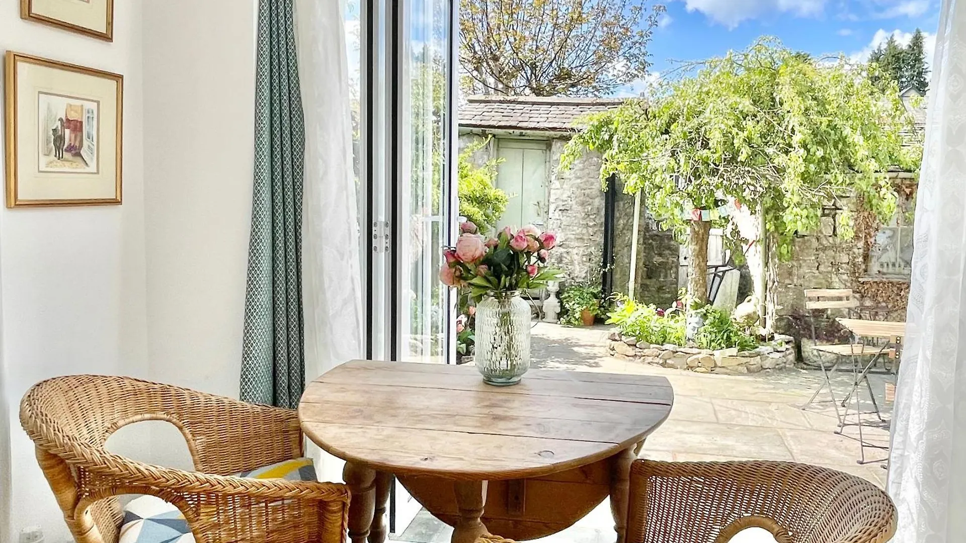 Holiday home Lovely Two Bed In North
