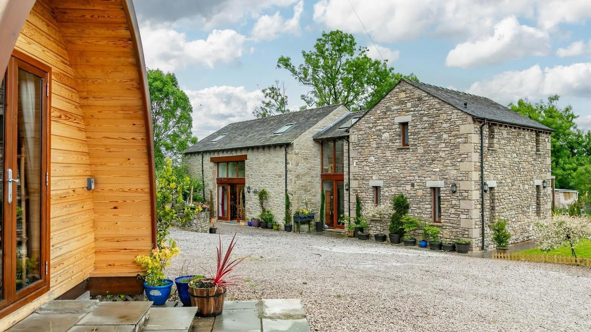 Willow Tree Pod Holiday home Brigsteer