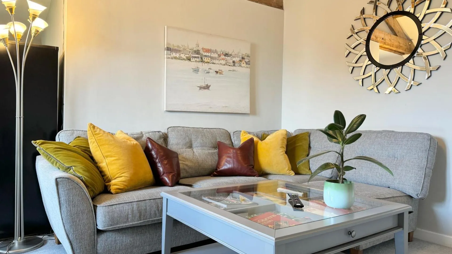 Warehouse Apartment