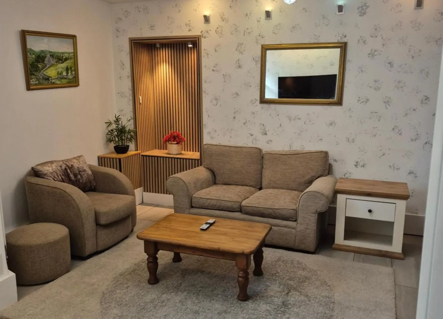 Apartment Town Centre Ground Floor *