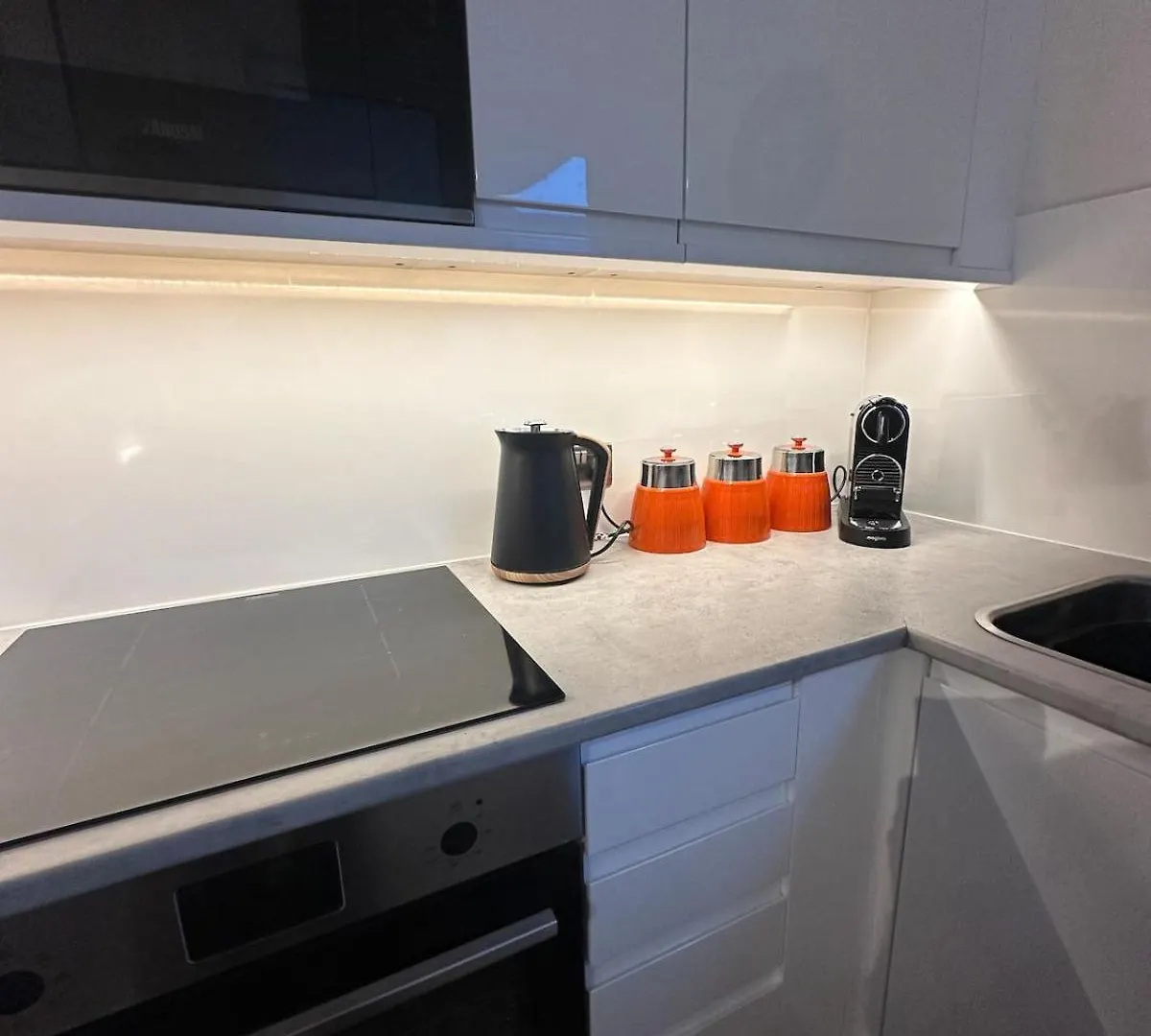 View Modern,stylish,4 Beds, Balcony * Bowness-on-Windermere