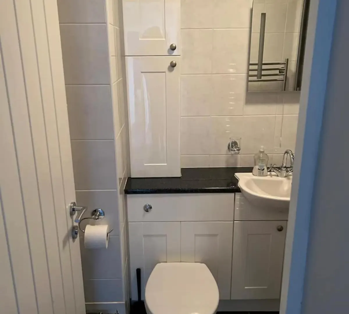 View Modern,stylish,4 Beds, Balcony