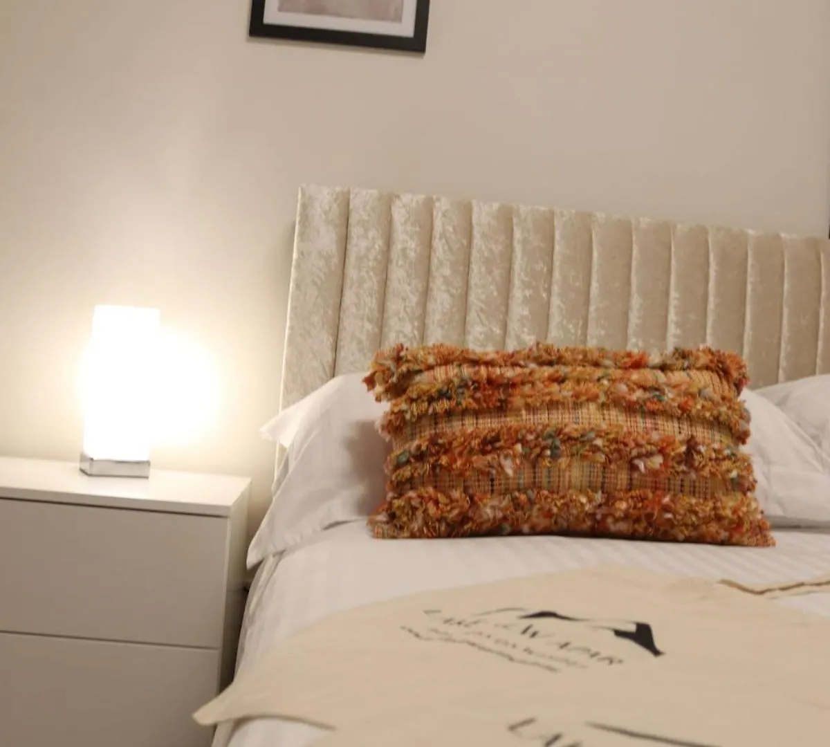 View Modern,stylish,4 Beds, Balcony