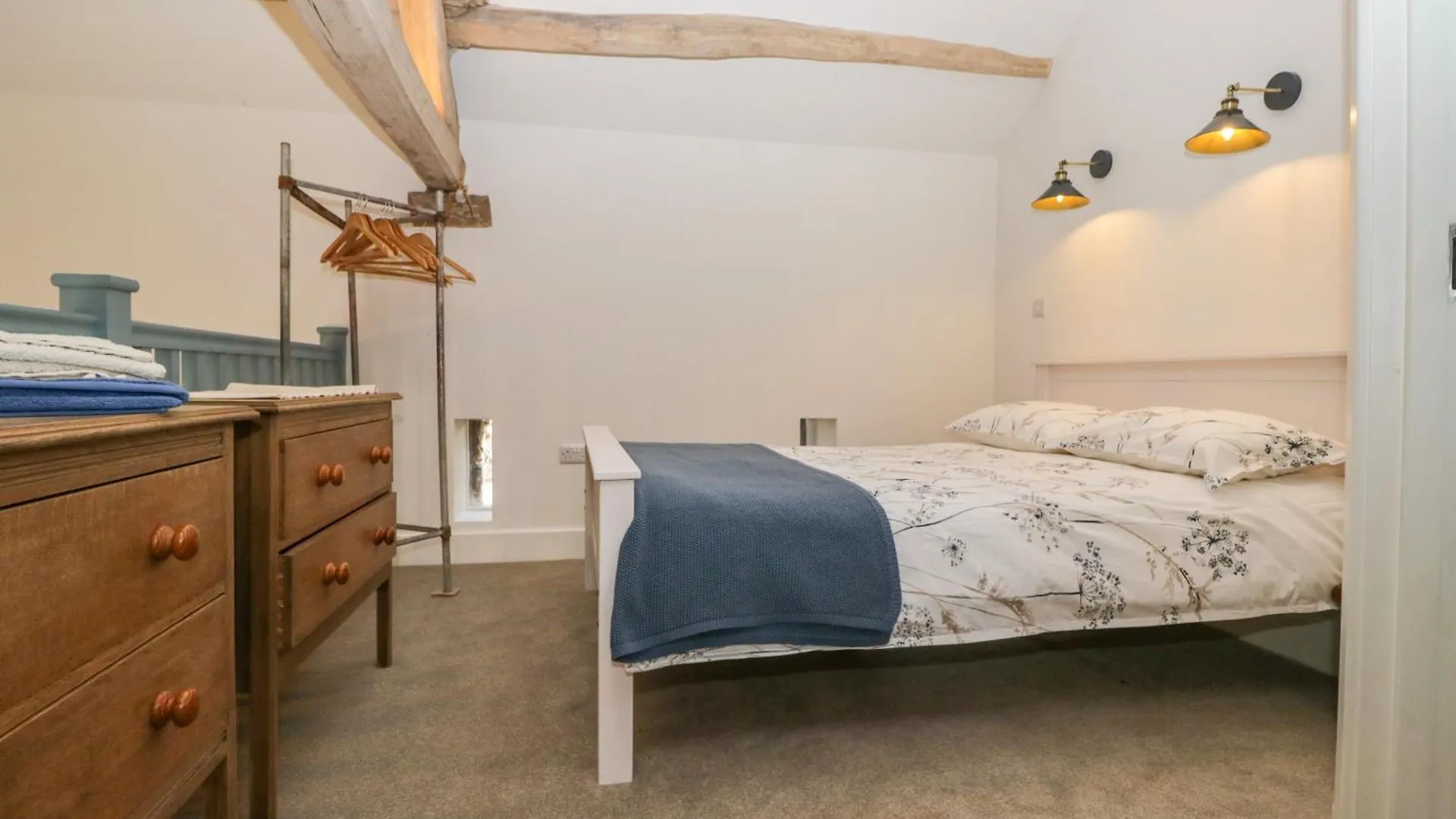 Holiday home The Roost